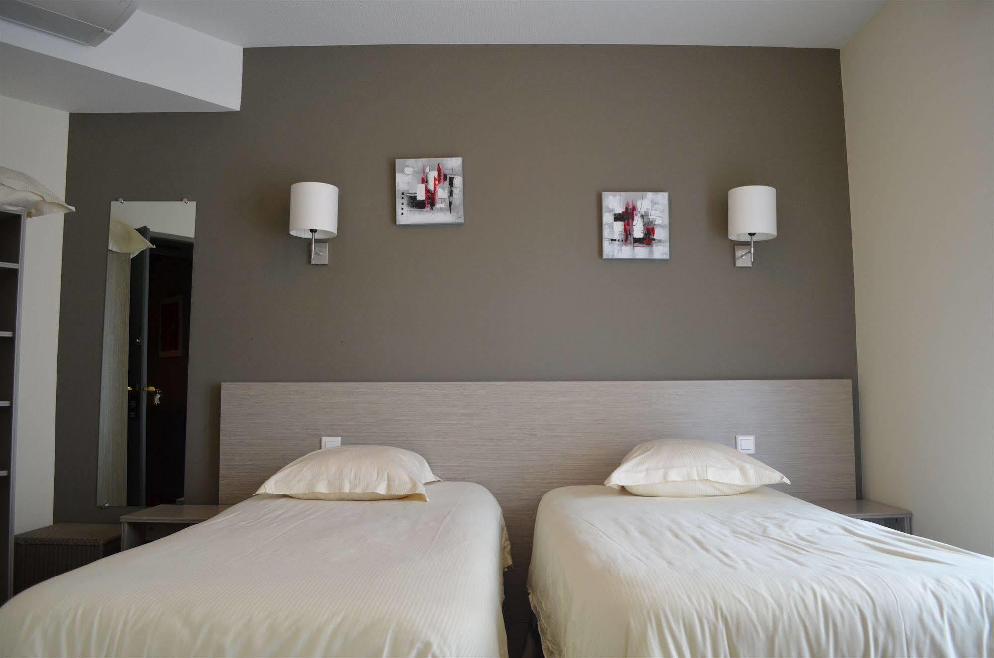 Park Hotel & Appartements Cholet Luaran gambar